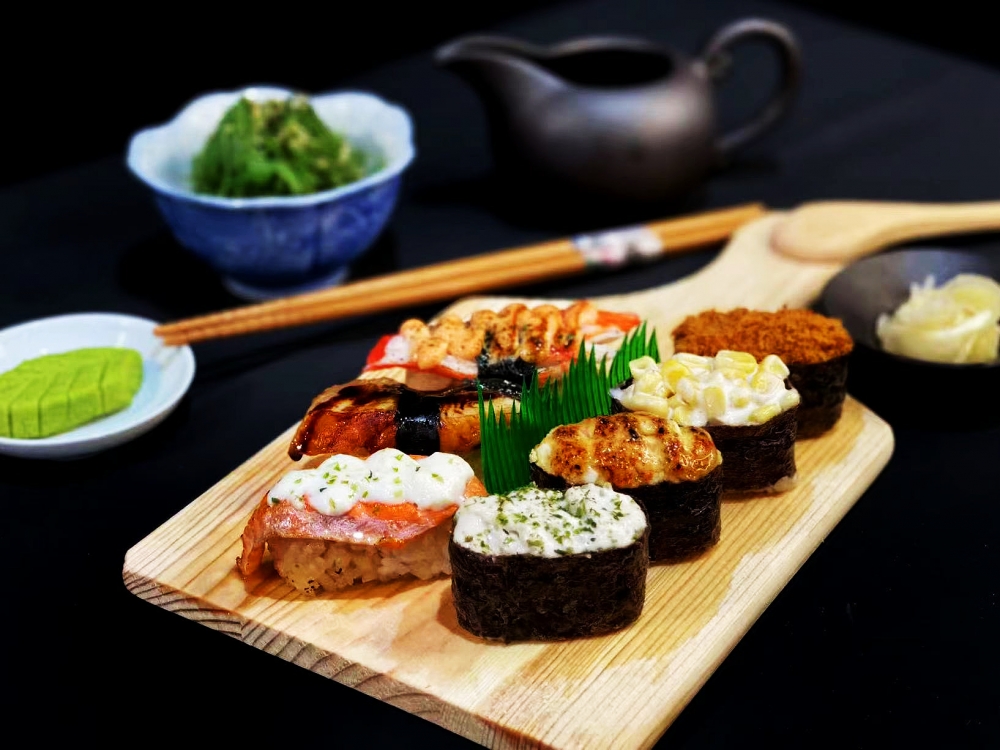L4. Samurai Traditional Sushi Lunch Box